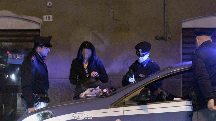 Tempio, bloccate tre prostitute ungheresi