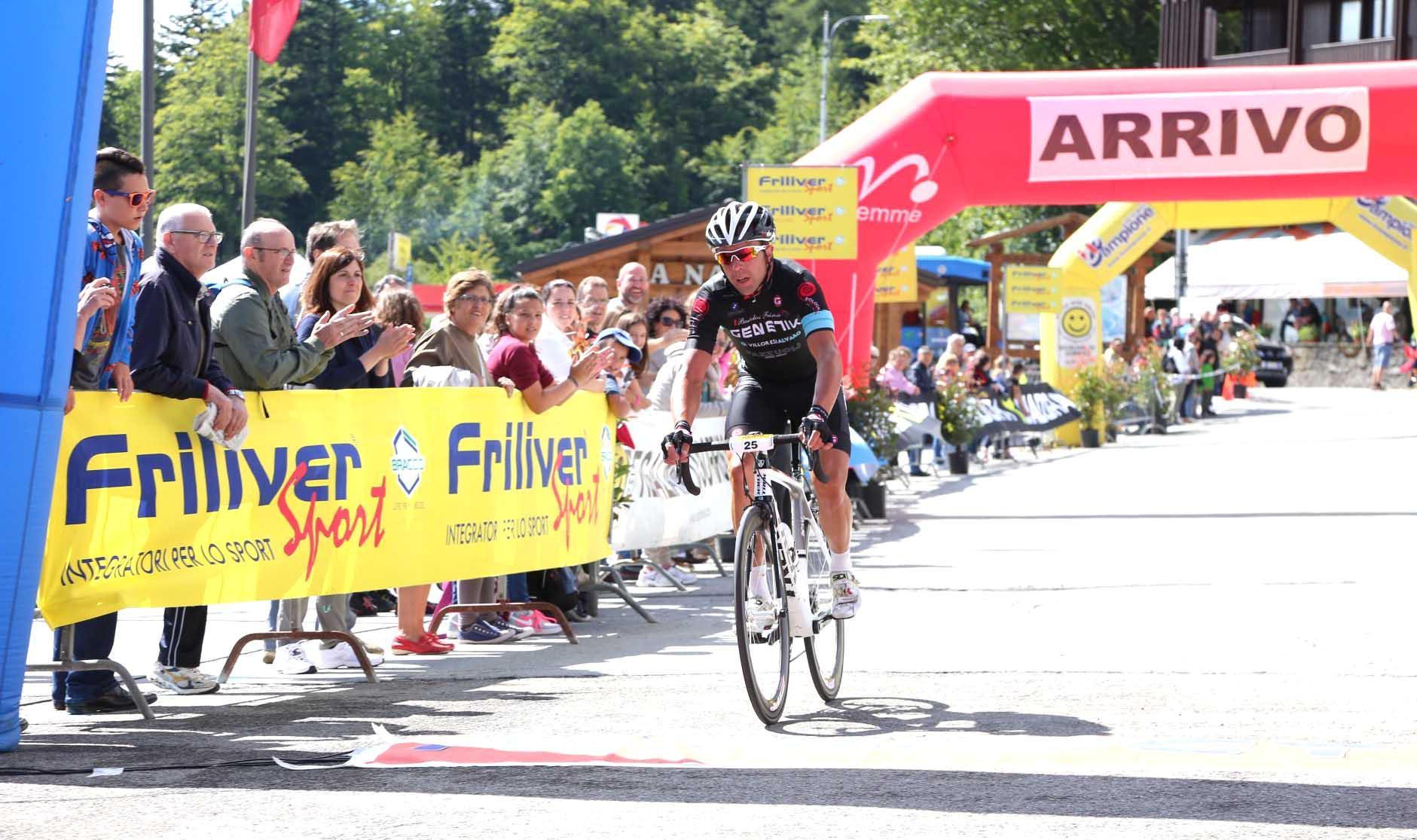 Il ciclista muratore fermato per doping: «Farò le controanalisi» 