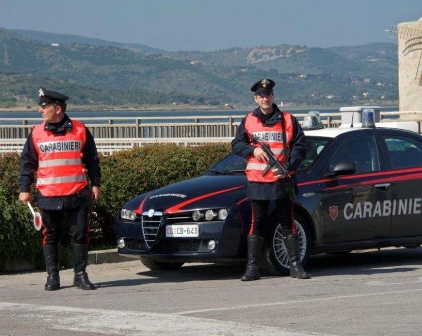Troppo rumore di notte, buca le gomme dei tir: denunciato 