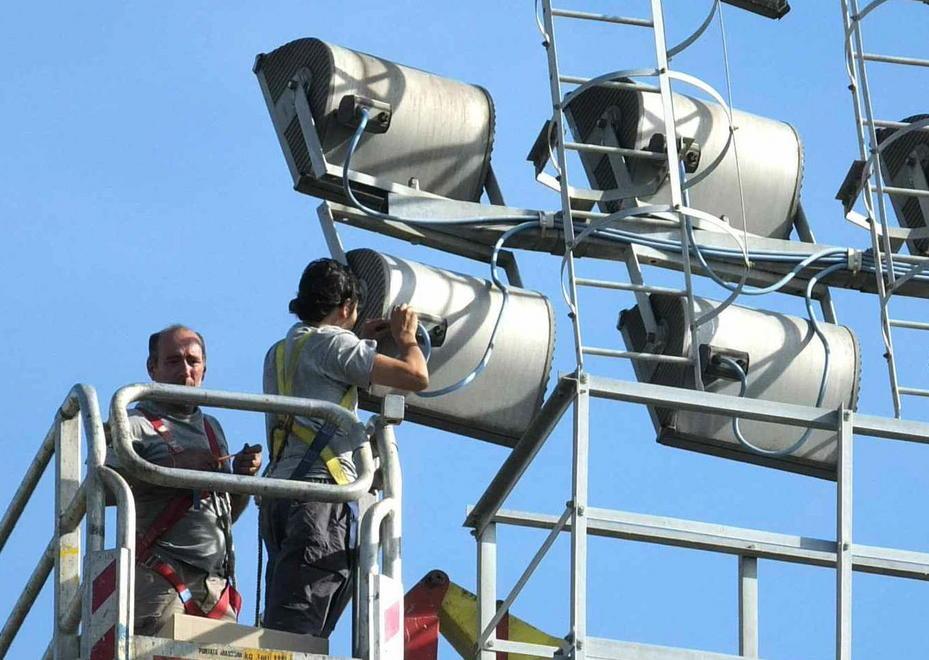 Pisa, le luci dell’Arena spengono il sogno 
