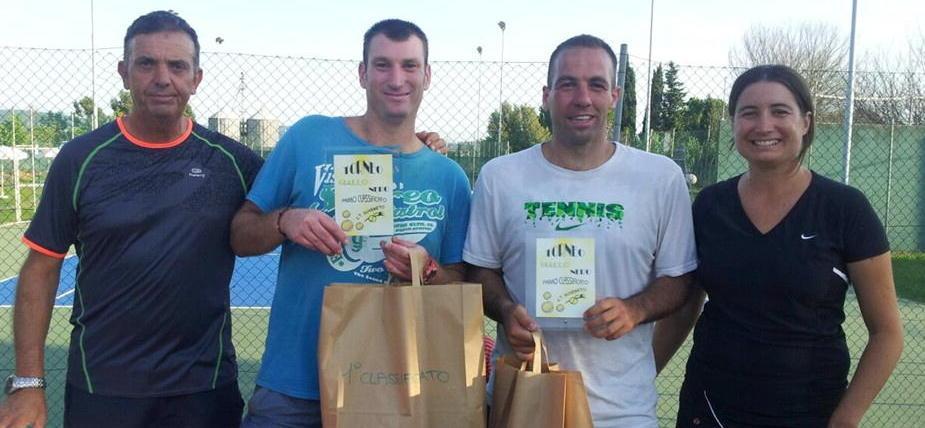 Tennis, Boni e Dolfi vincono il torneo a sorteggio “giallo-nero”