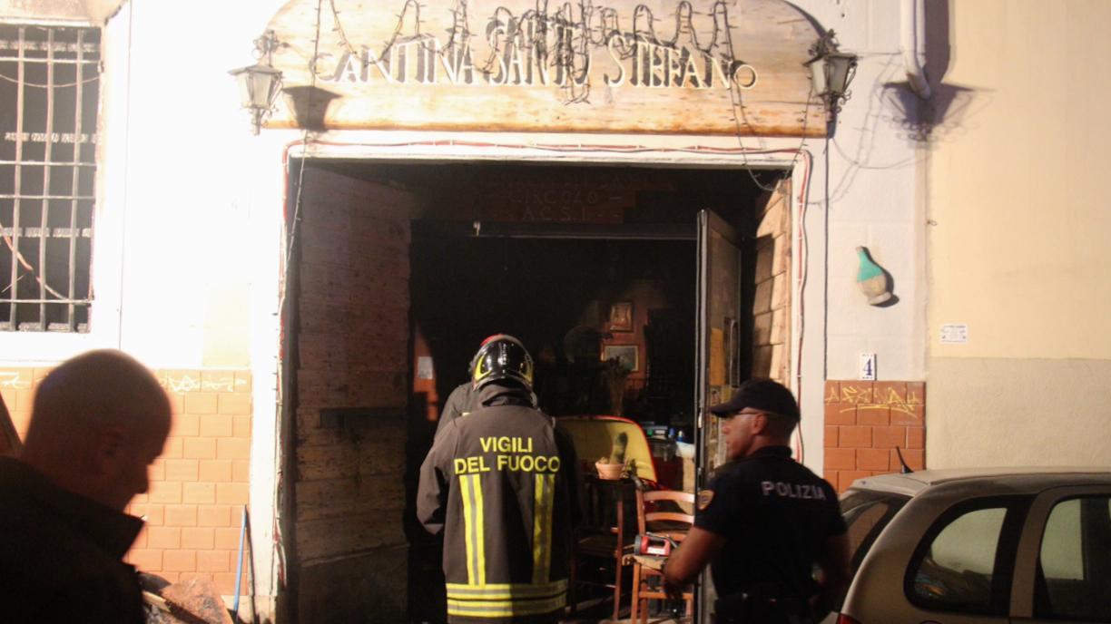 Distrutta dal fuoco l’enoteca Santo Stefano sul Pontino - Video