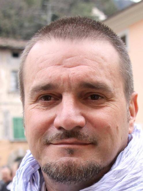 Seravezza perde le medie Tutti a lezione a Querceta 