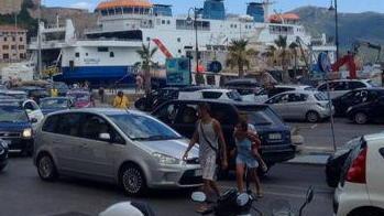 Via al nuovo controesodo ma c’è il ricambio di turisti