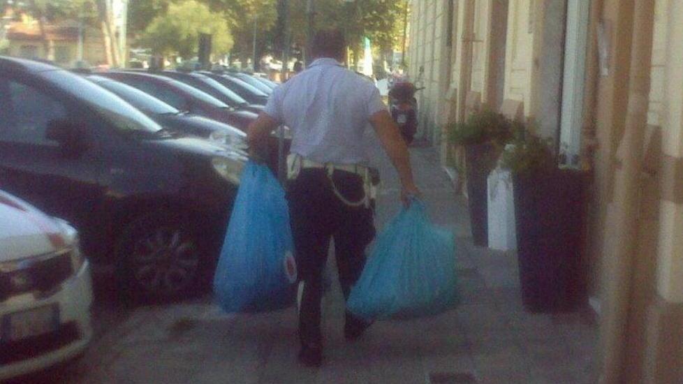 Blitz in Passeggiata contro gli ambulanti