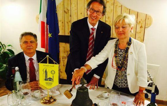 Il Rotary Club si è affidato ad una donna Maria Teresa Farinatti subentra a Sovrani