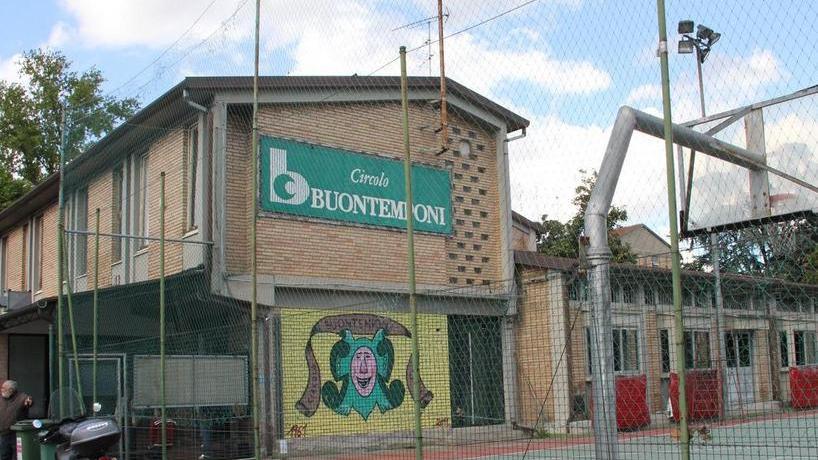 Furto al circolo Buontemponi Videopoker scassinati e danni