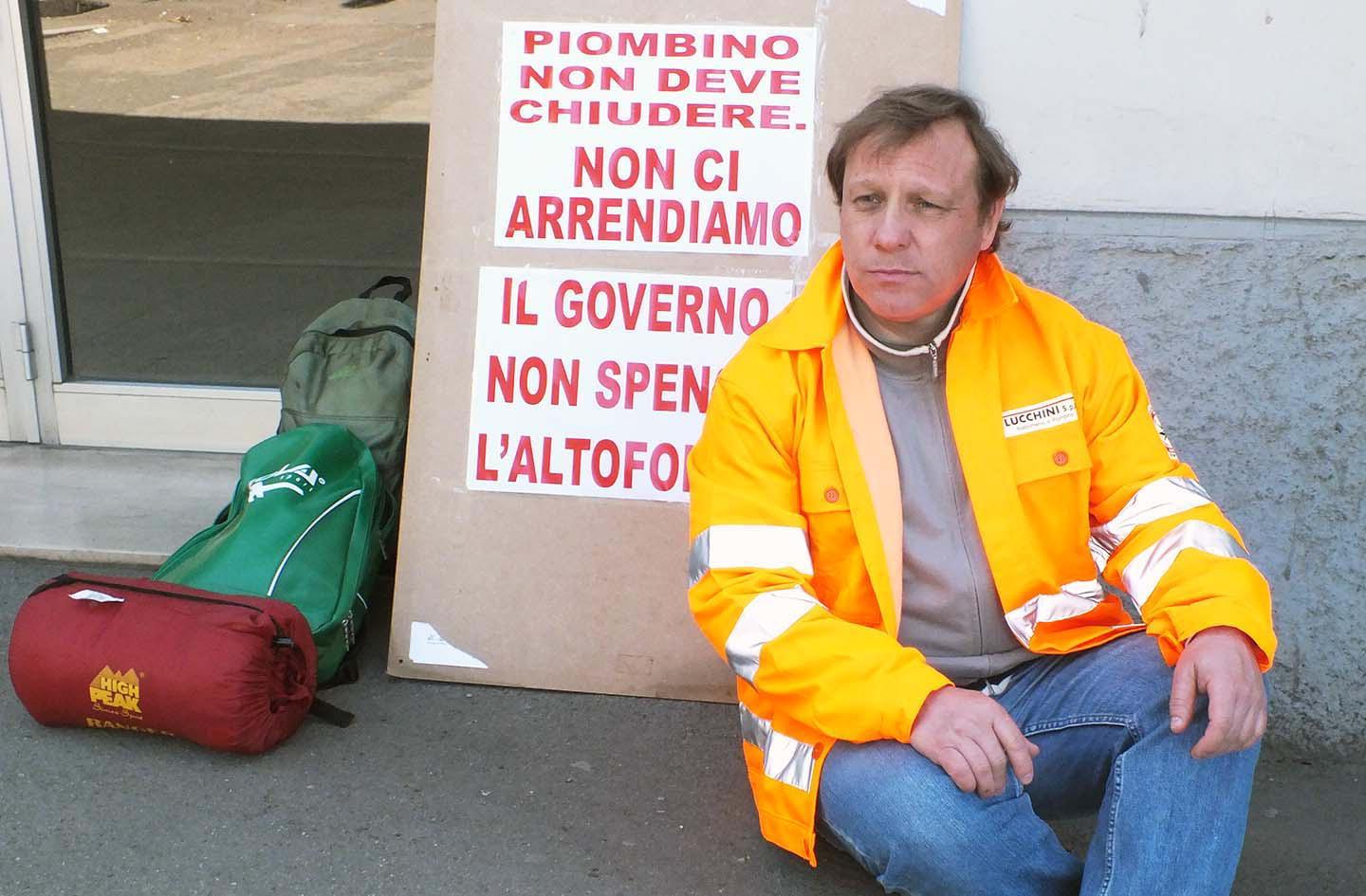 Lucchini: operaio di Piombino conclude lo sciopero della fame 
