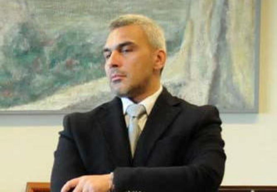 Duplice delitto di Natale, l’accusa a Amroui traballa 