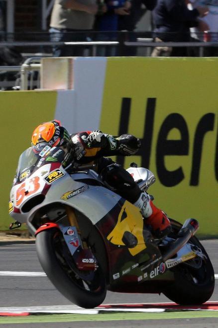 Moto2, Rabat piega Kallio e consolida il primato in classifica