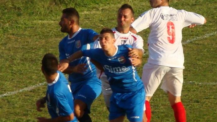 Valledoria timoroso, il derby al Castelsardo
