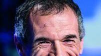 “Mister Forbici” contro le spese superflue