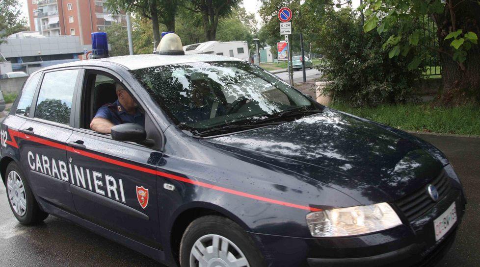 Vendeva bollette porta a porta, arrestato 