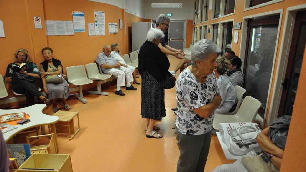Ore di attesa al pronto soccorso, proteste