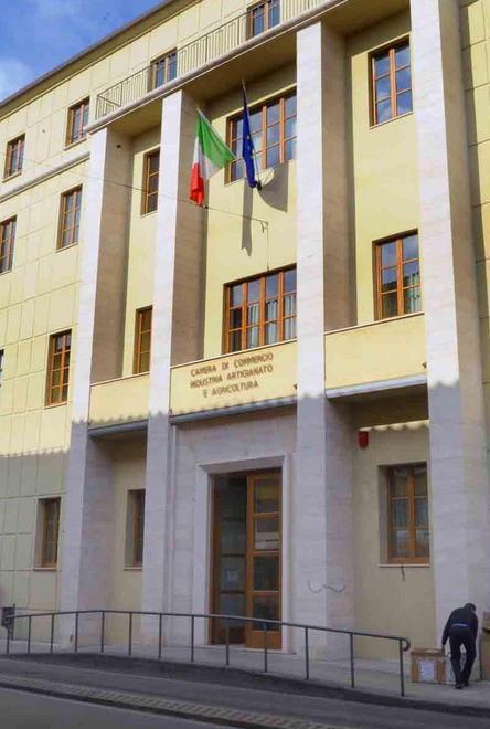 Offerte di lavoro, segnali di miglioramento entro fine anno