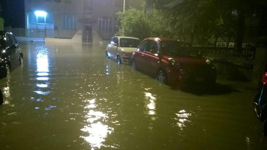 Comprano pompe e paratie per difendersi dai nubifragi