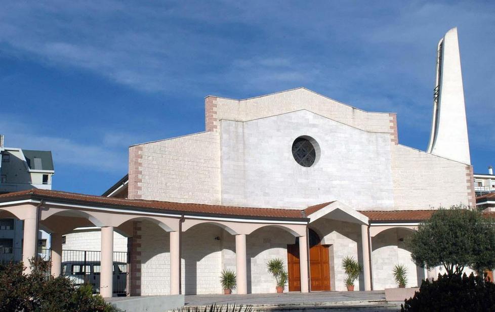 Per la Sacra Famiglia ferita dall’alluvione sarà una festa a metà 