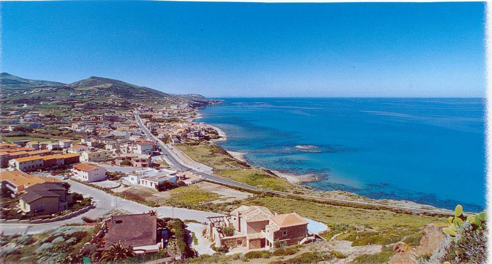 Profughi siriani, in 25 rifiutano di fermarsi a Castelsardo 