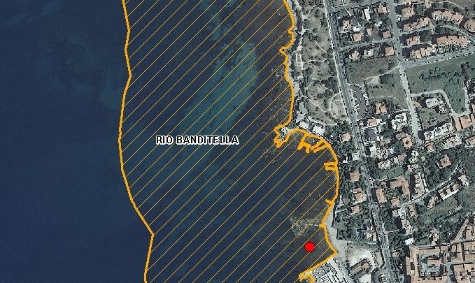 Niente surf al Sale, ai Roma balneazione a metà