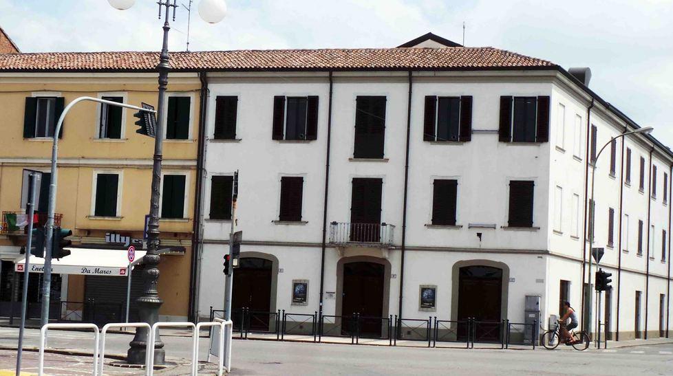 Teatro grandi firme Rossi e Iacchetti tra i big in arrivo 
