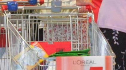 «Consumatori: ecco 6 regole per ridurre le spese inutili»