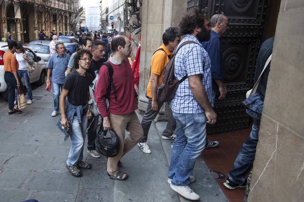 Protesta in Provincia dei 108 lavoratori Shelbox 