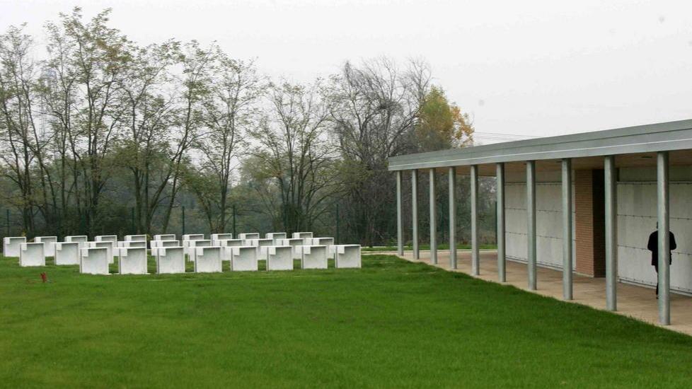 Boom di richieste di loculi, il cimitero verrà ampliato