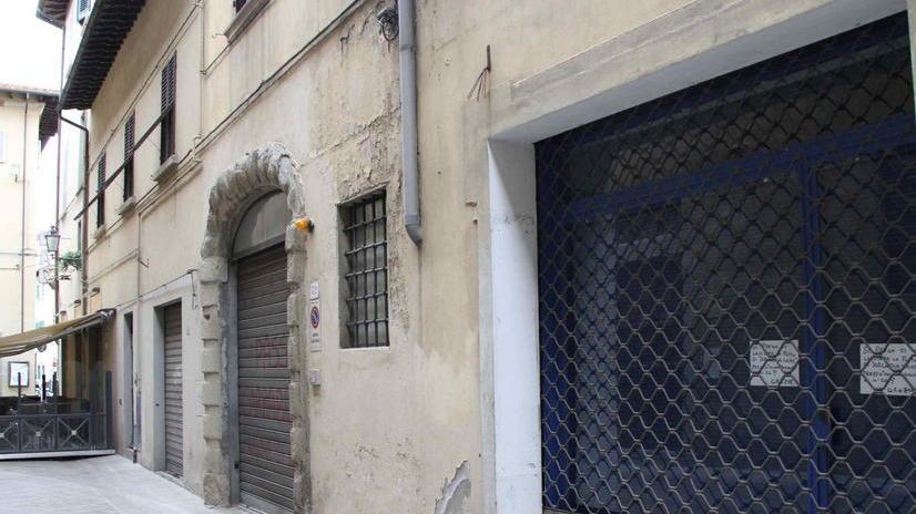 Negozi, dal chiuso per ferie al chiuso per sempre