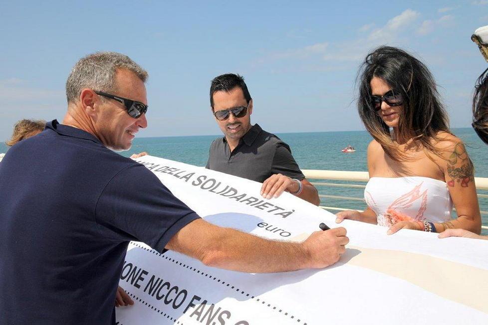 Trentamila euro per il Meyer grazie al tuffo in parrucca 