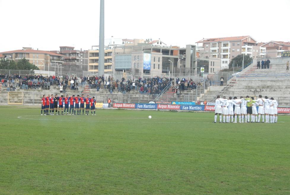 Torres-Como: vietata la vendita di bevande in vetro e lattina 