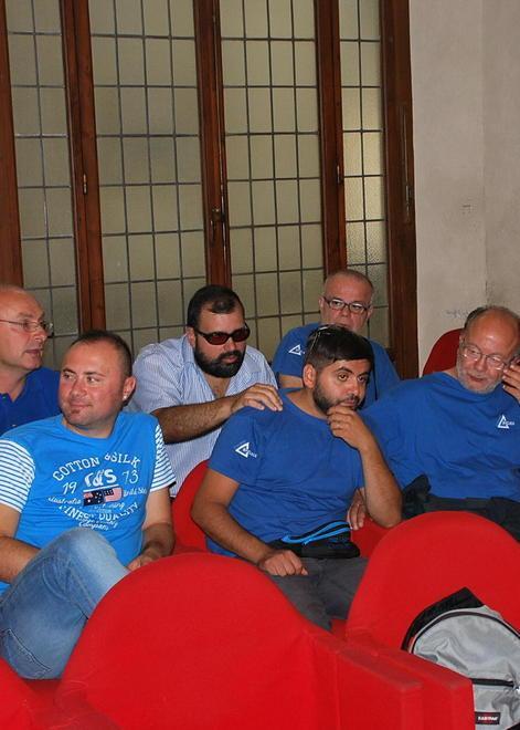 Shelbox, protesta in Provincia ma oggi scattano i licenziamenti 