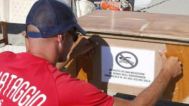 Boom di disdette per il mare vietato