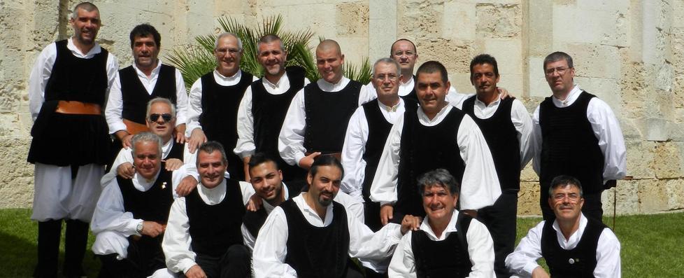 Sabato ritorna “Cantos in carrela” 