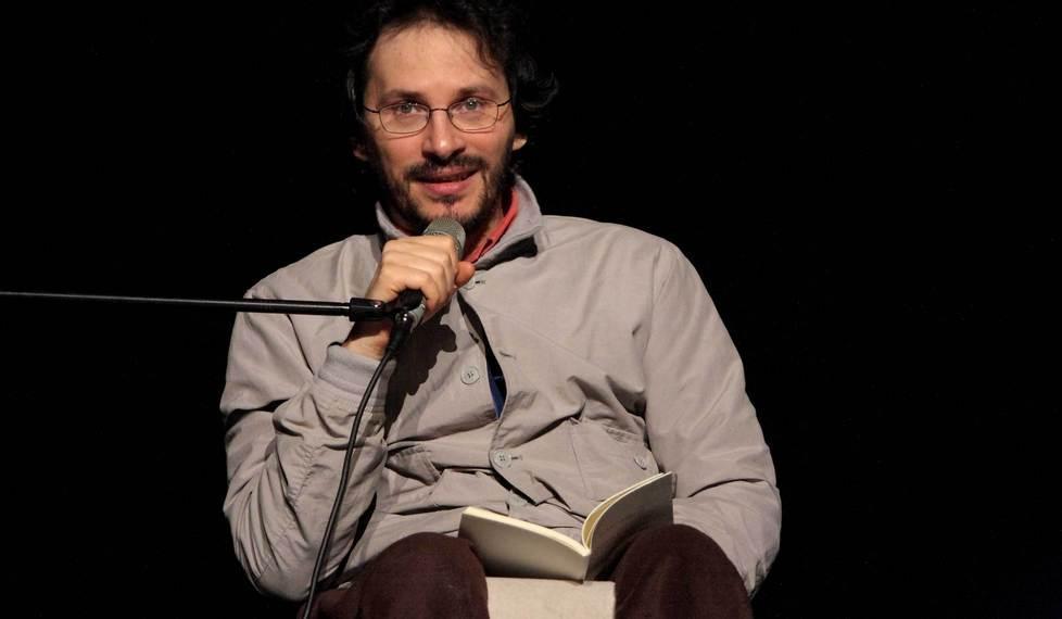 «La luce della poesia che illumina il reale» 
