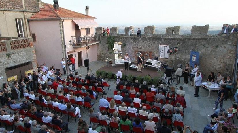 Premio Capalbio, la cultura premiata in piazza Magenta