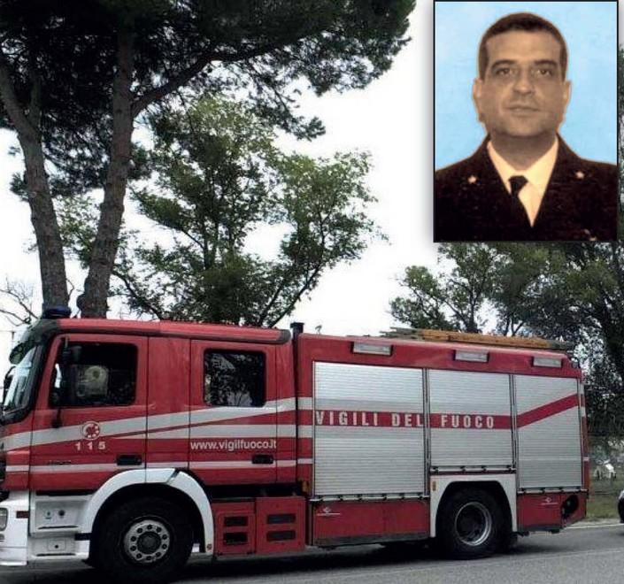 Schianto mortale contro un albero 