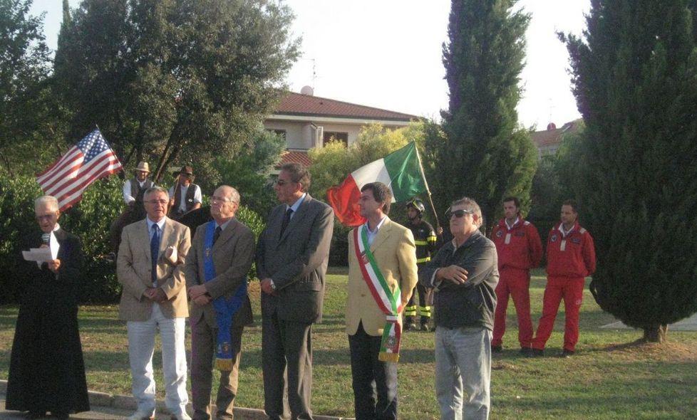 Addio cipressi, sostituzione in corsa 