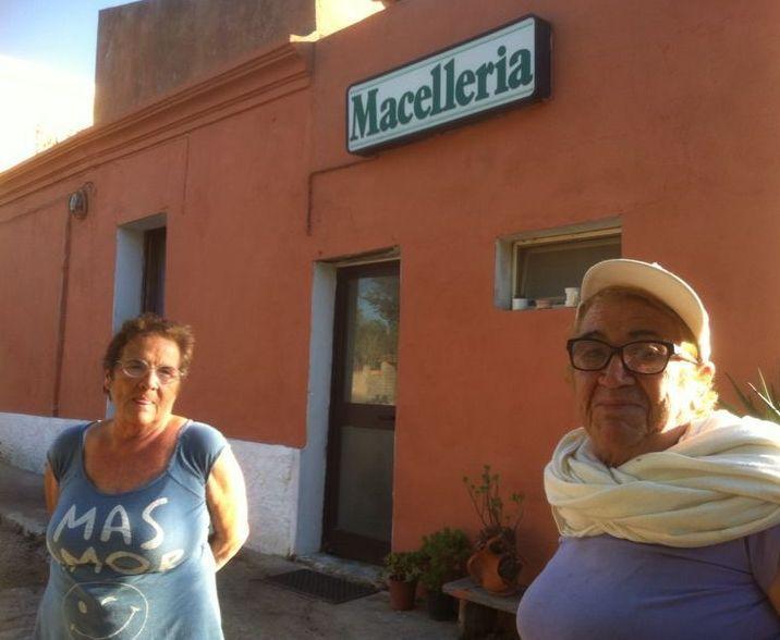 Il vescovo assolve don Alberto 