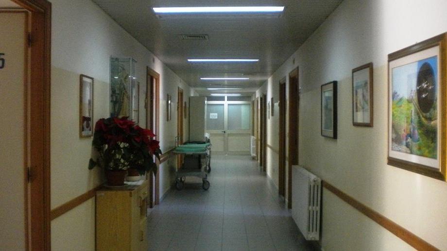 Ortopedia: «Ci pensi la Regione»