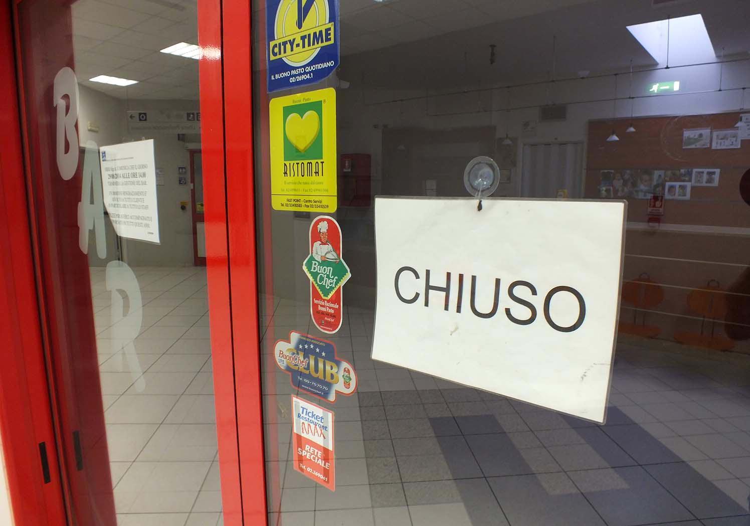 Chiuso il bar, disagi all’ospedale Villamarina 