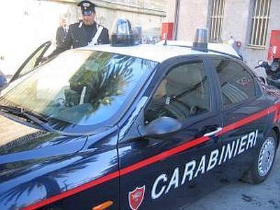 Ubriaco e senza patente con l’auto del padre: 17enne denunciato 