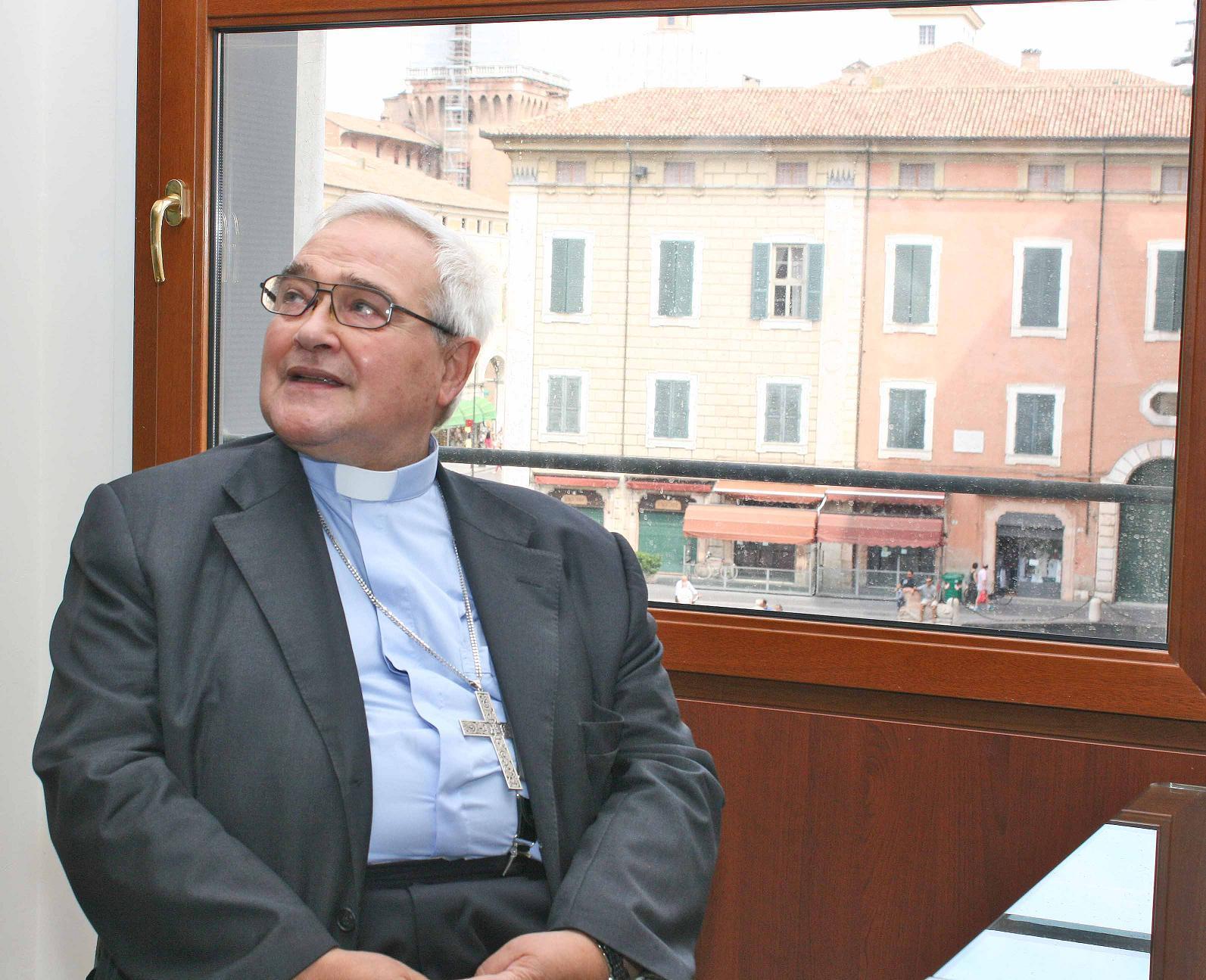 Il vescovo Luigi Negri