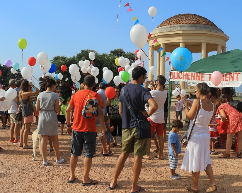 Alla Terrazza tanti palloncini per fermare la Duchenne 