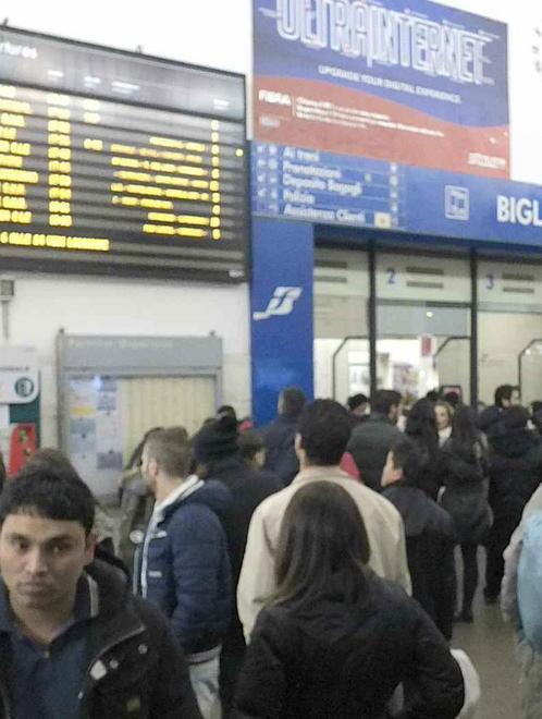 L’intercity per Roma? Fino al giorno 19, poi non si prenota più 