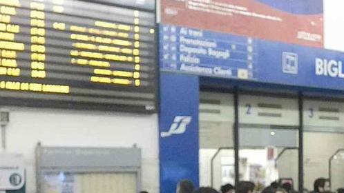 L’intercity per Roma? Fino al giorno 19, poi non si prenota più