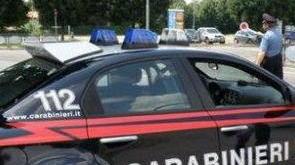 Furto in casa, con l’oro portano via un fucile