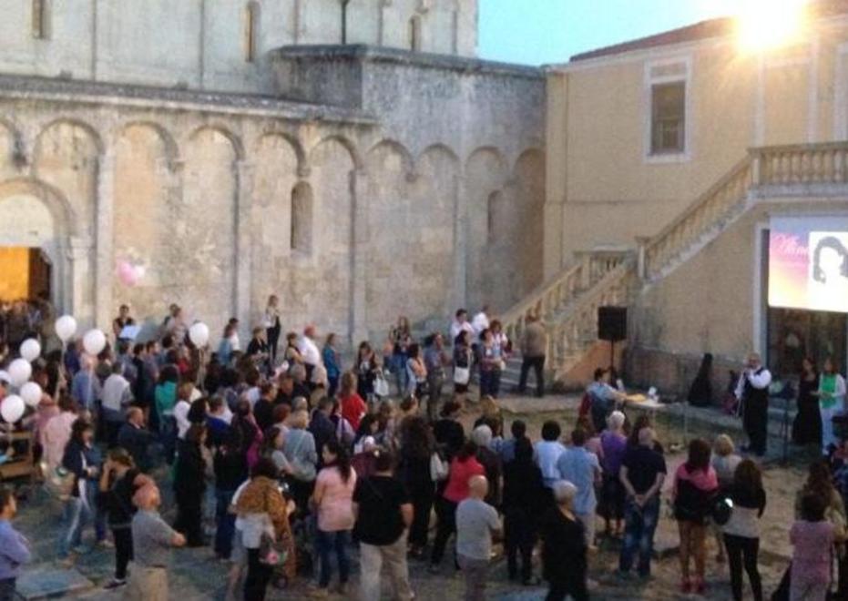 Tanta gente a San Gavino per ricordare Alina Cossu