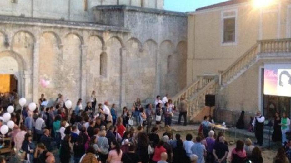 Tanta gente a San Gavino per ricordare Alina Cossu