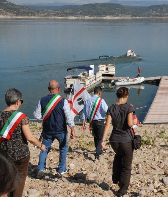 Protesta sull’Omodeo i sindaci contro il poligono 
