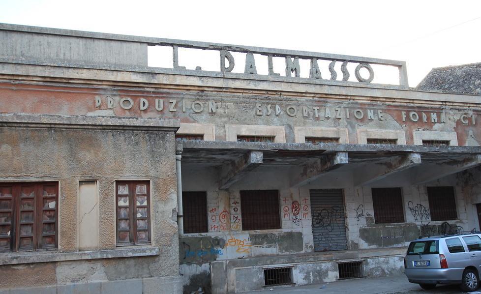 Macomer, decine di “archeo-reliquati”